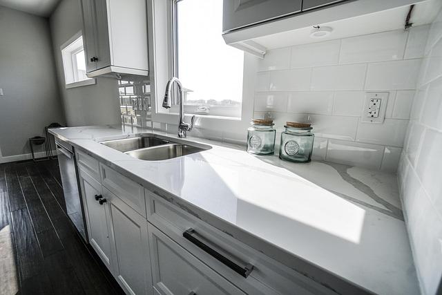 What is the best way to clean granite countertops for a fresh and shiny look